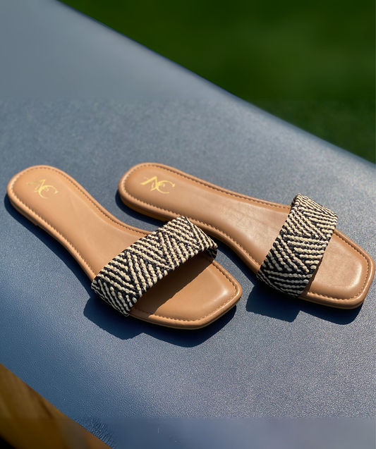 Woven Charm on Beige