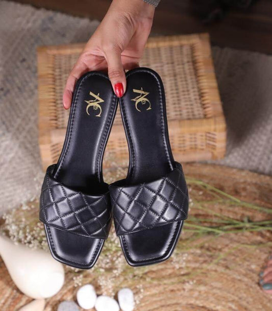 A Criss & A Cross Black Slides For Women (Black)