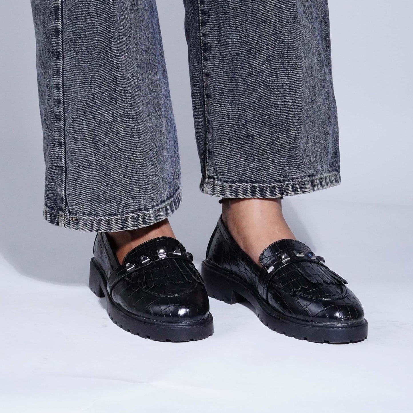 Textured Stud Loafers Black Croc