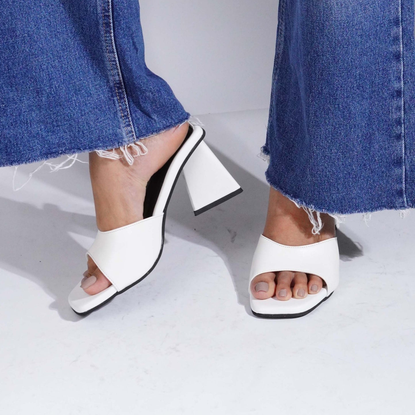 Tri-Glam Heels White