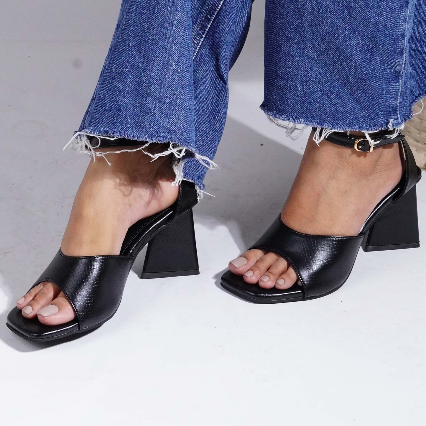 Tri-Glam Heels Black