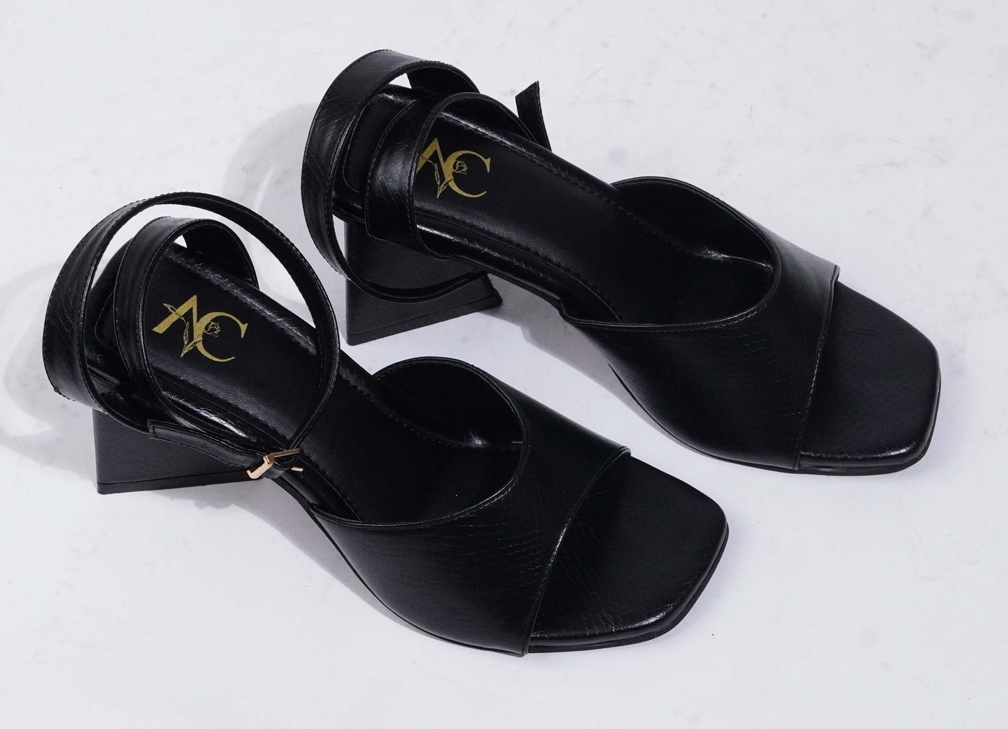 Tri-Glam Heels Black