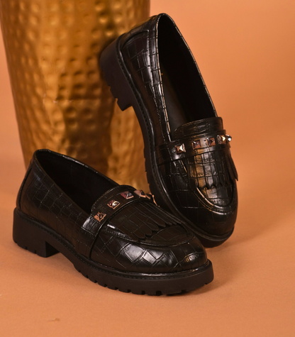 Textured Stud Loafers Black Croc