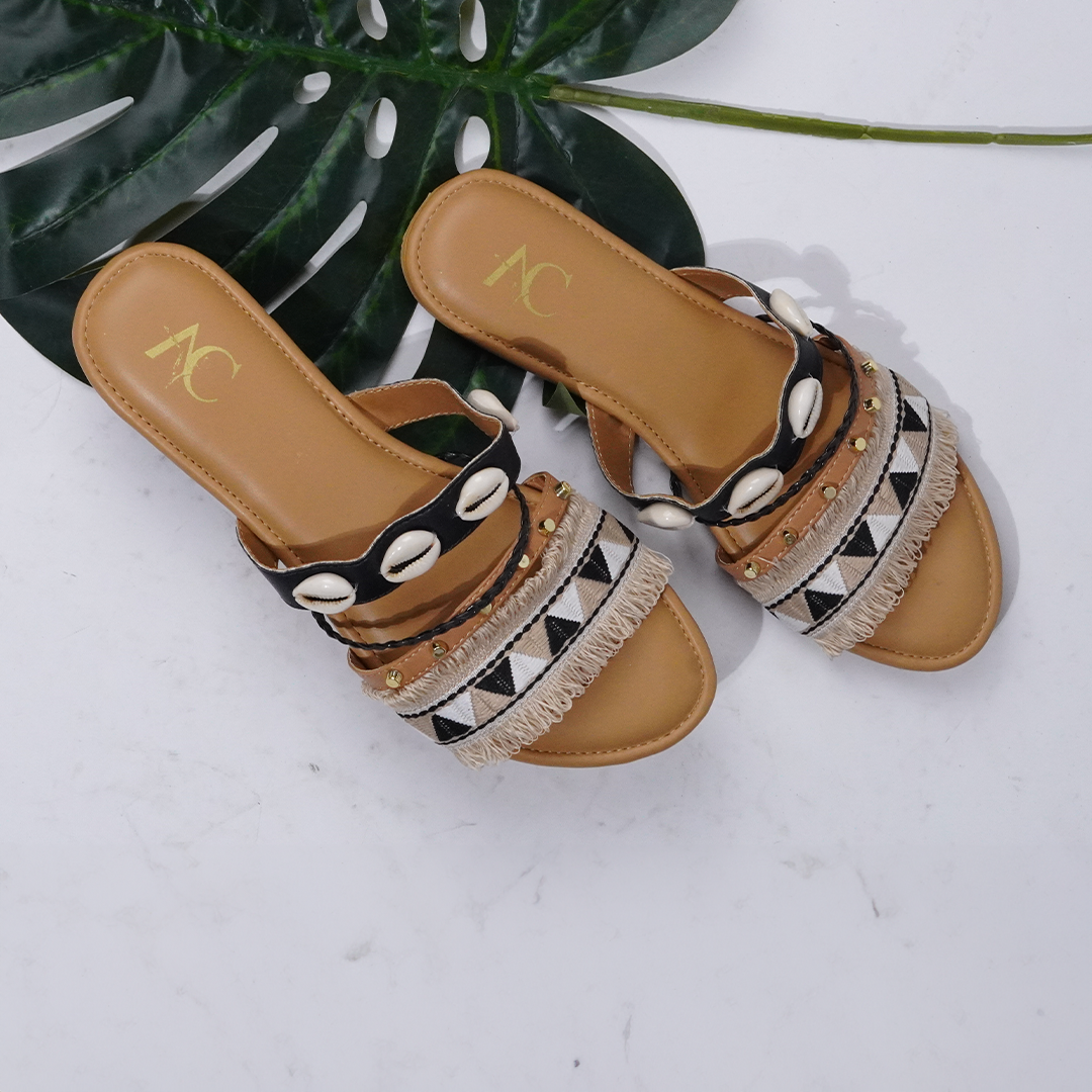 Shells & Waves Slides for Women (Beige)