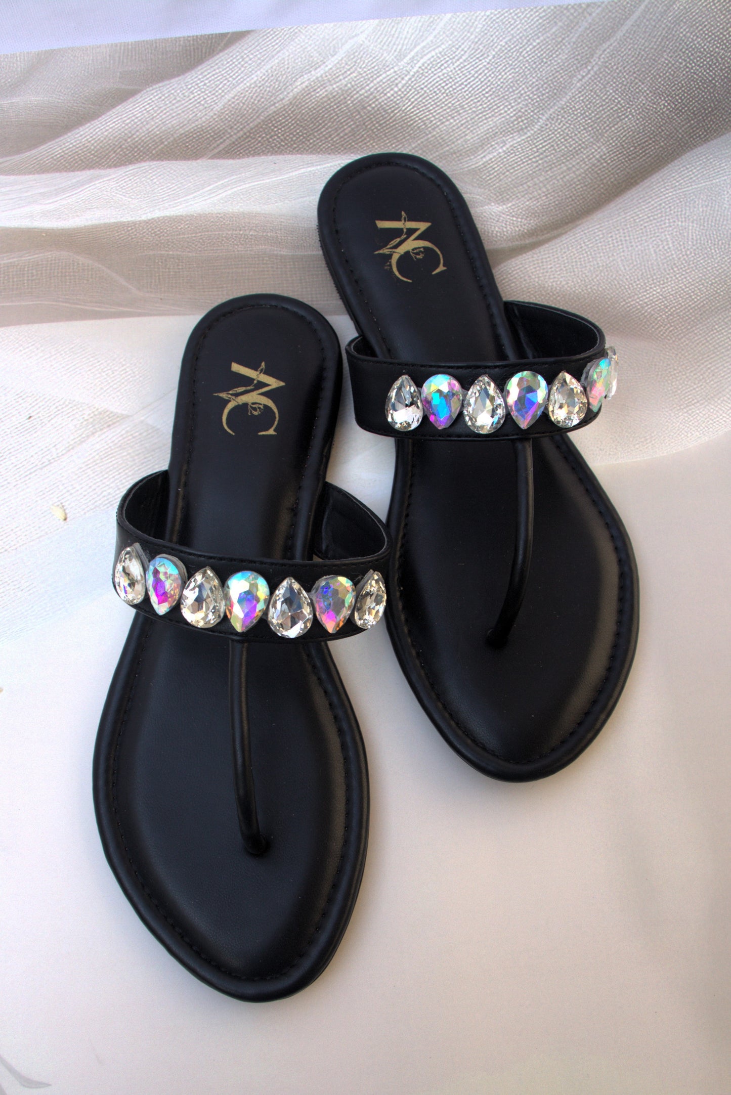 Glam on the Go T slides Black