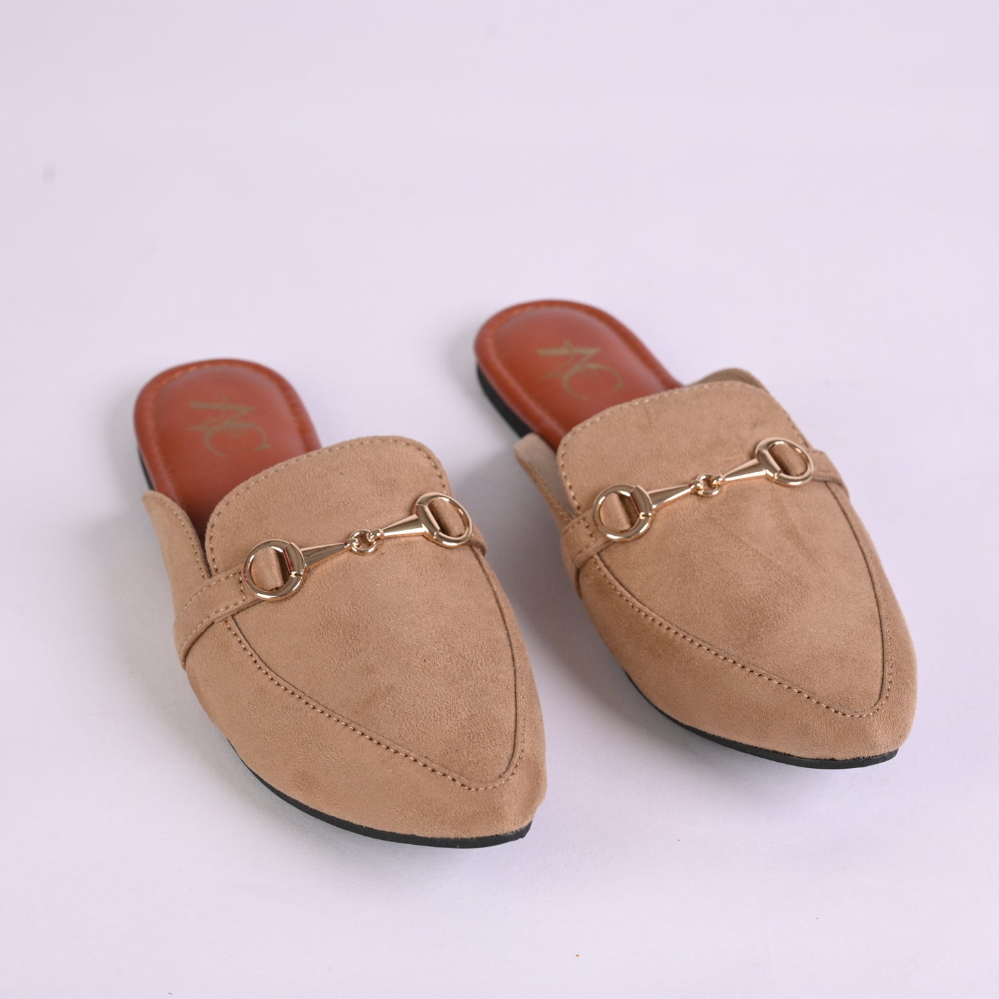 Pointed Buckled Women Mules (Mouse)