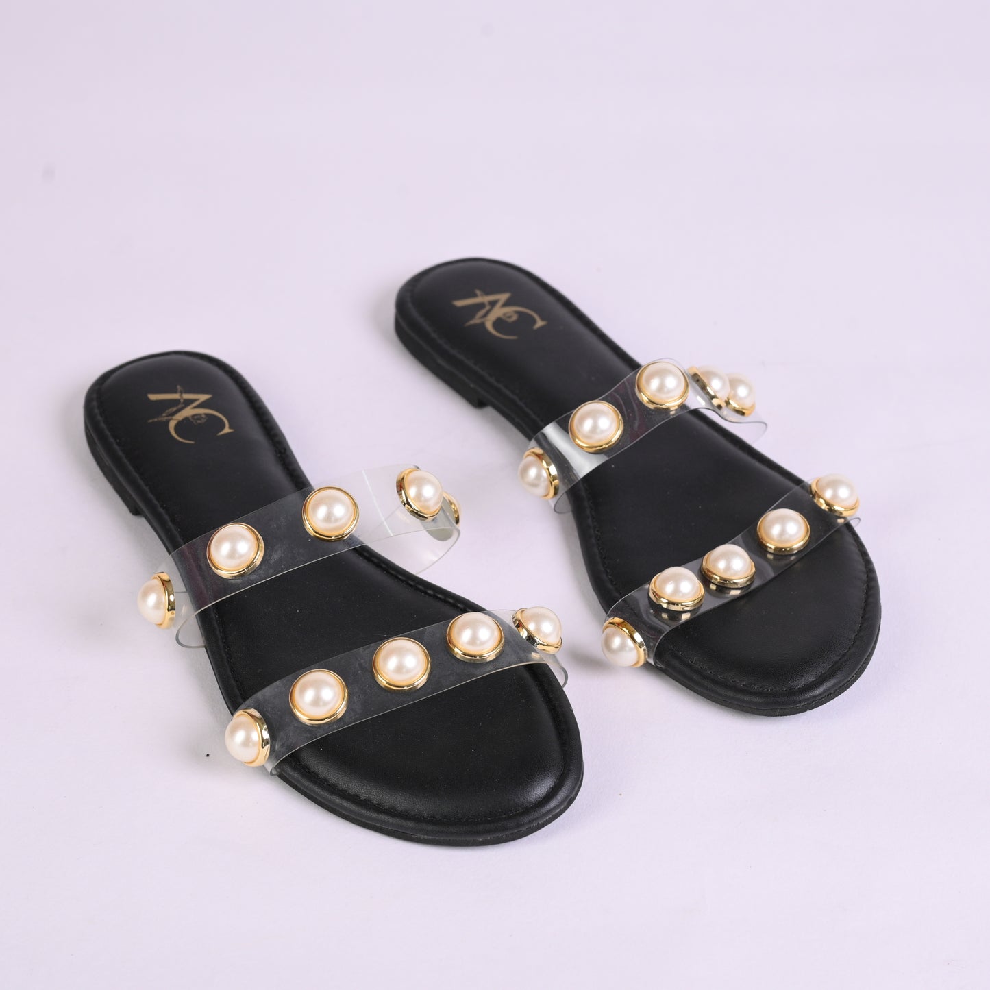 A Pearl And Some More – Slides For Woman’s (Black)
