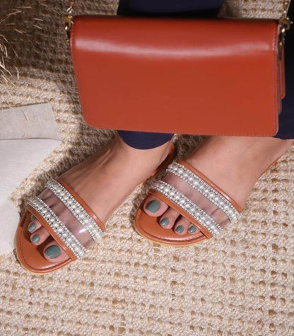 One stone and a Pearl – Women Slides 